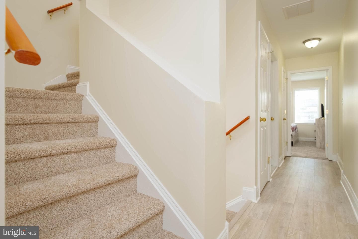 1121 Ward Street photo 19