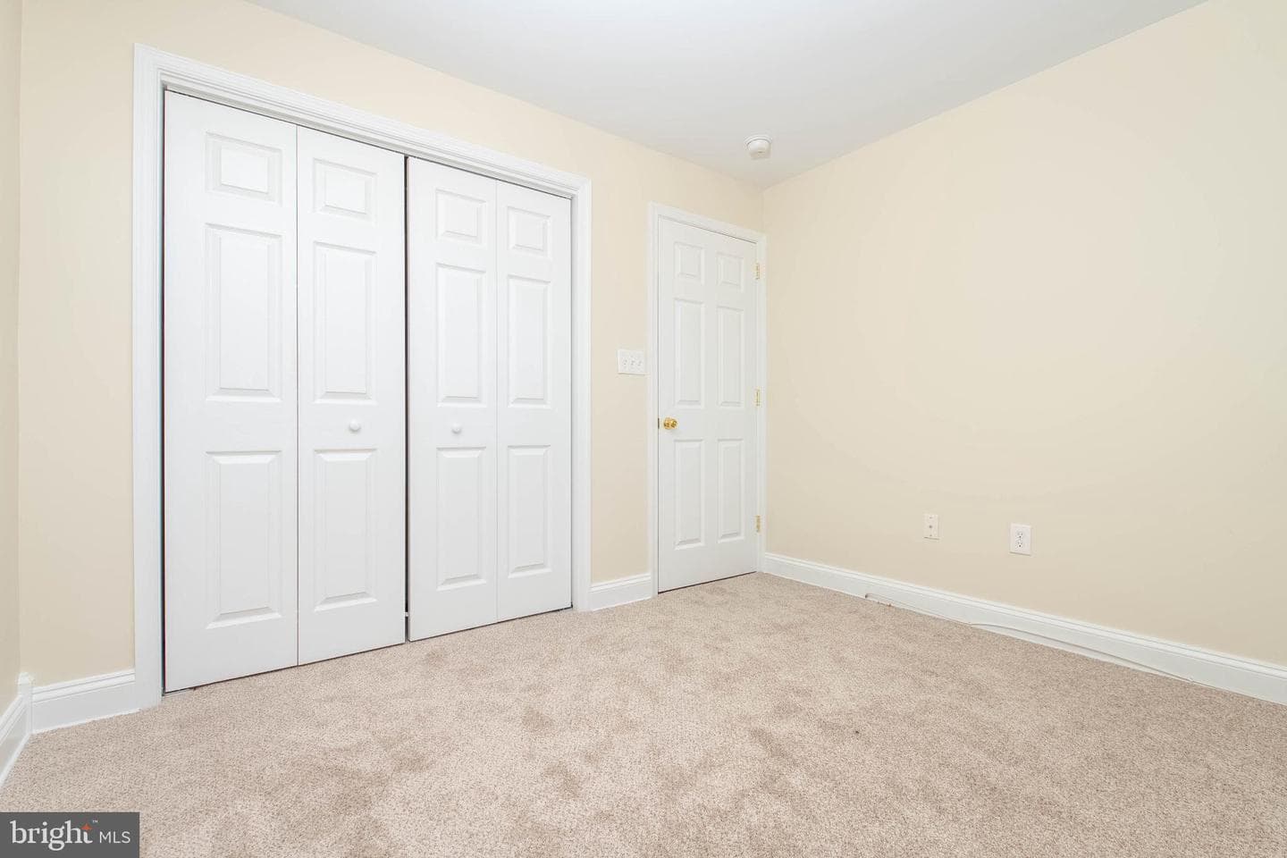 1121 Ward Street photo 26