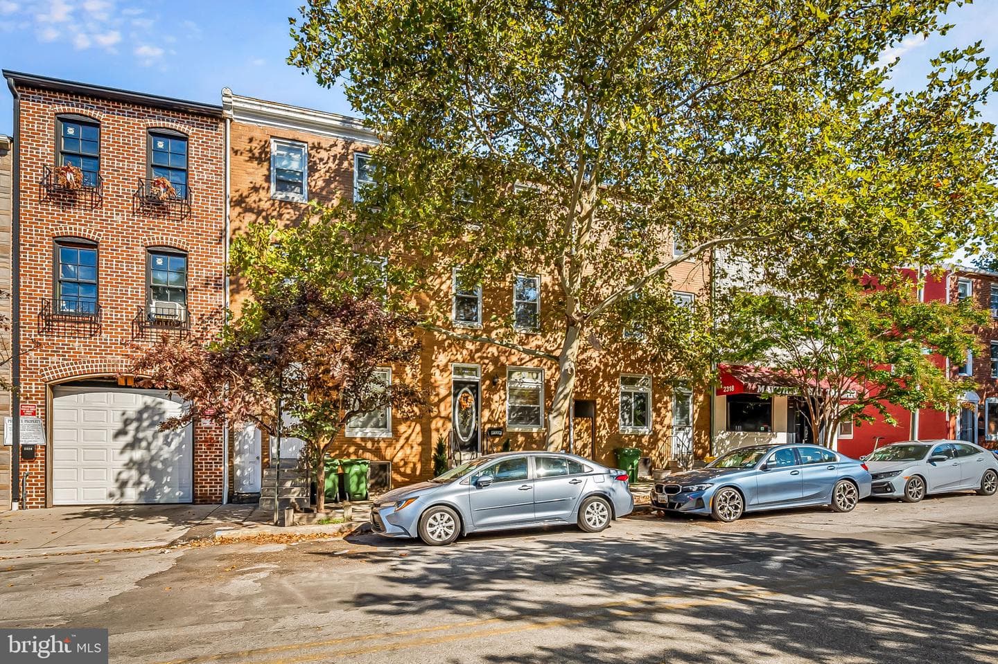 2314 Fleet Street photo 41
