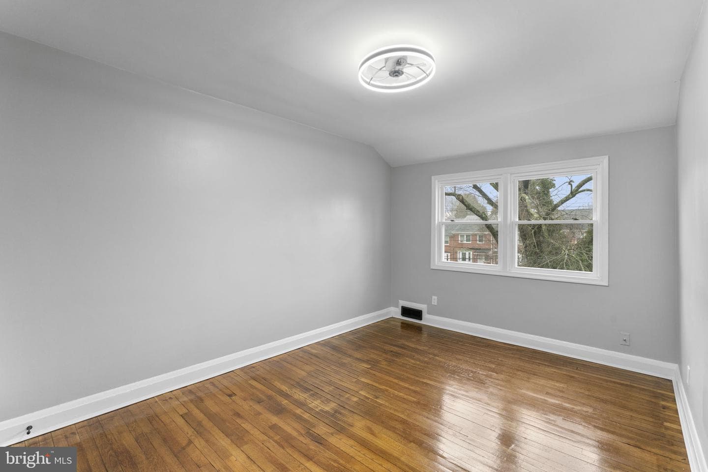 1607 Stonewood Road photo 20