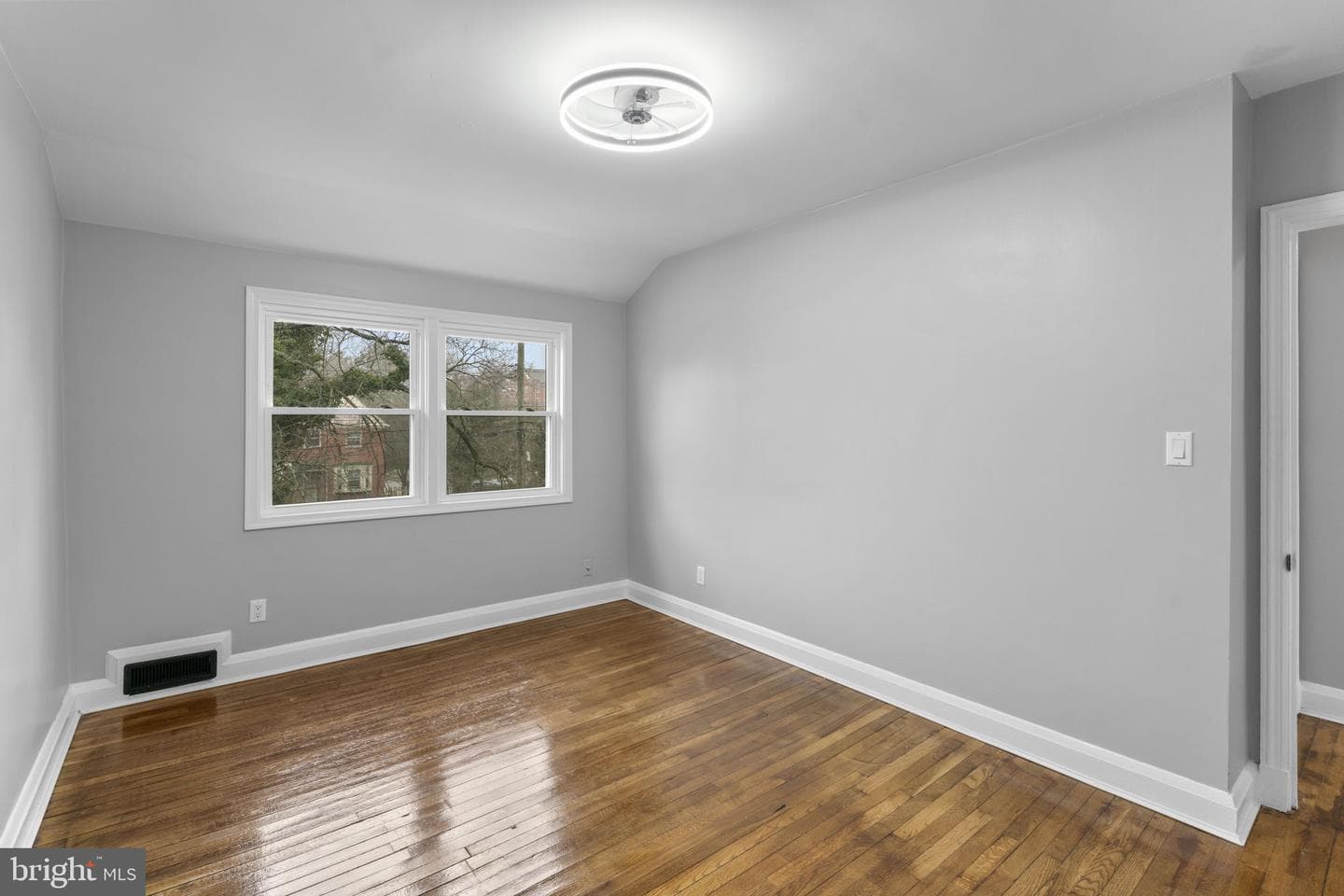 1607 Stonewood Road photo 21