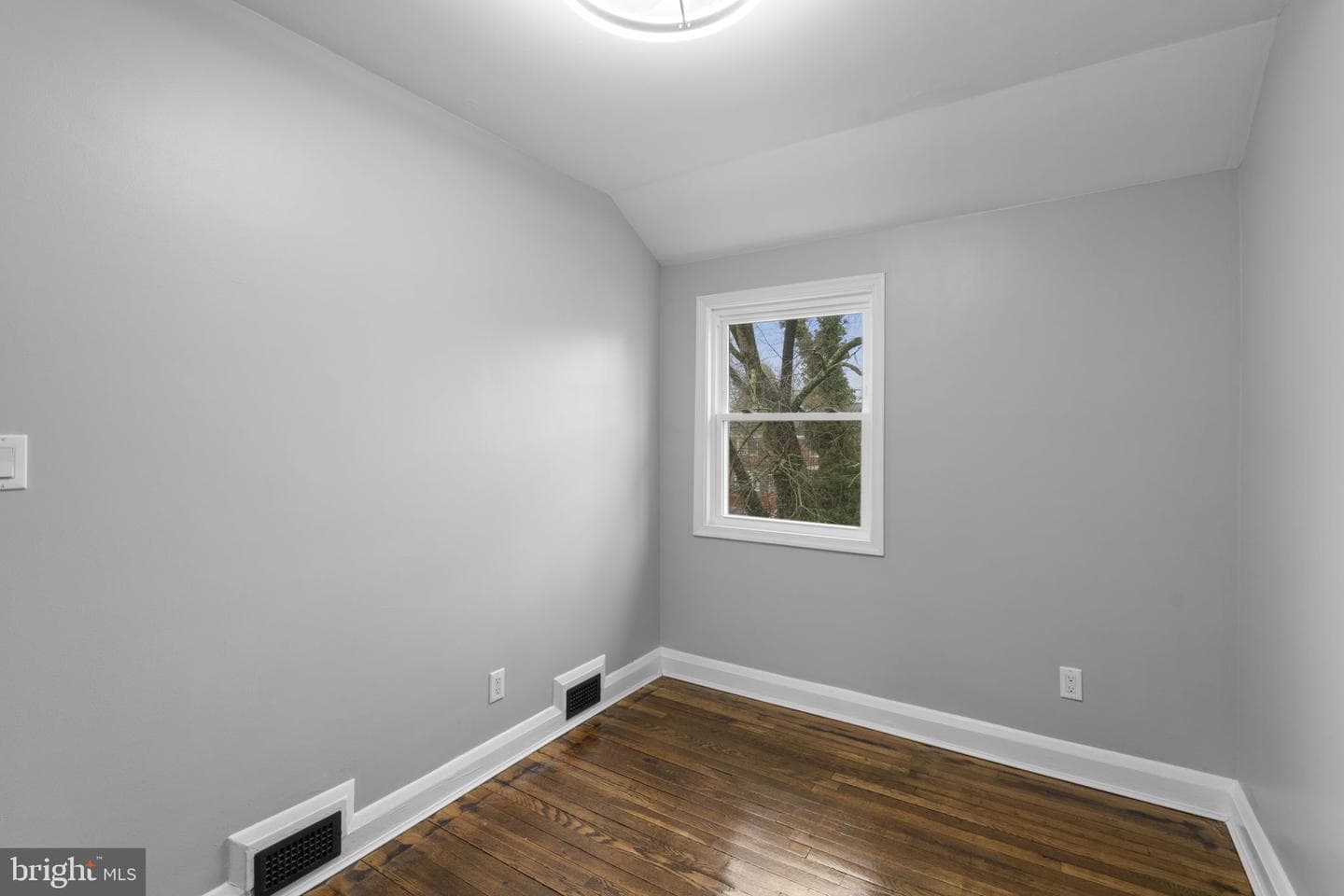 1607 Stonewood Road photo 25