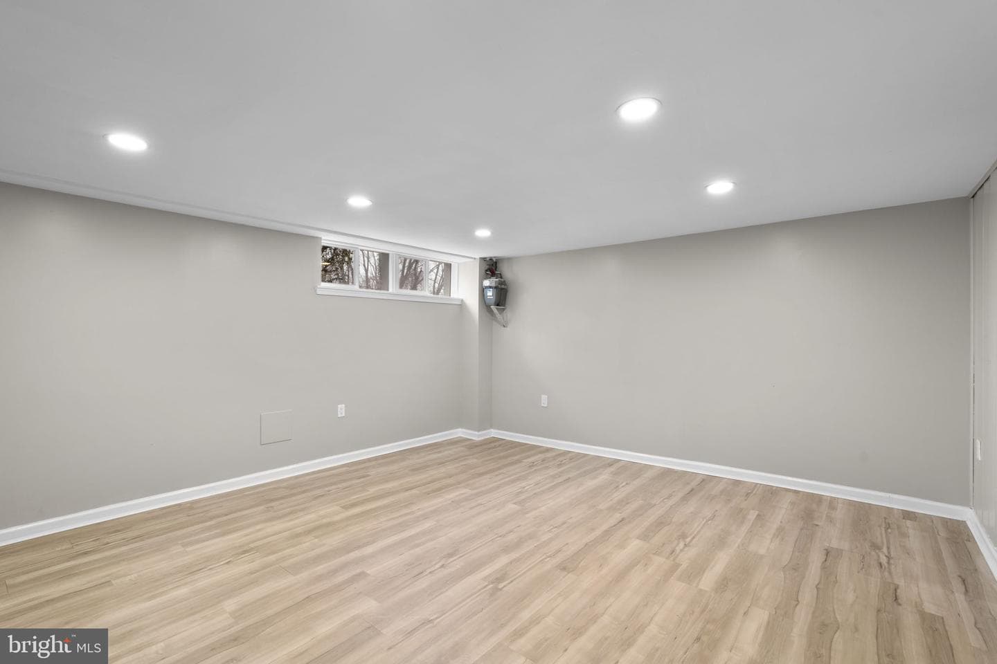1607 Stonewood Road photo 32