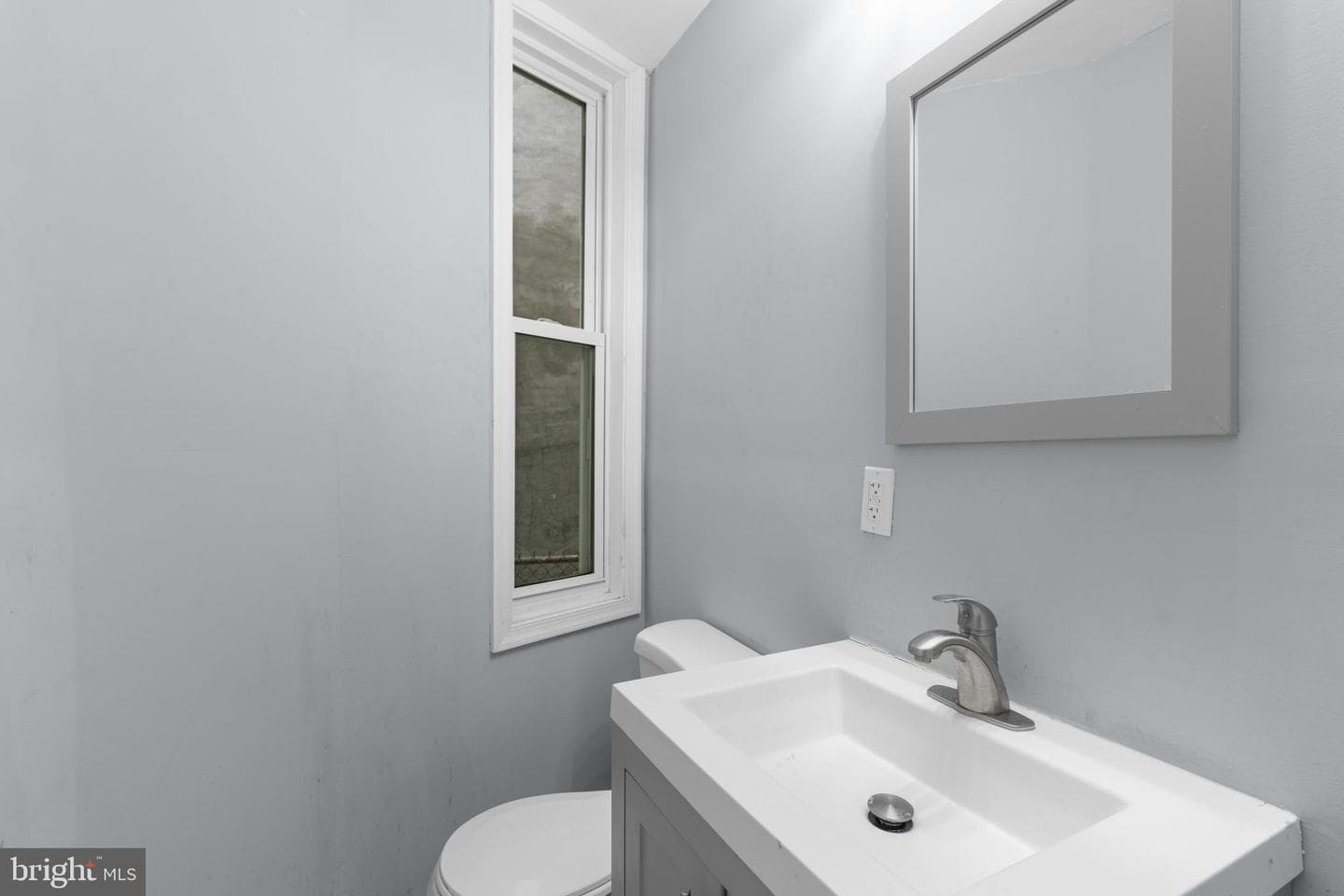 1217 E Oliver Street photo 15