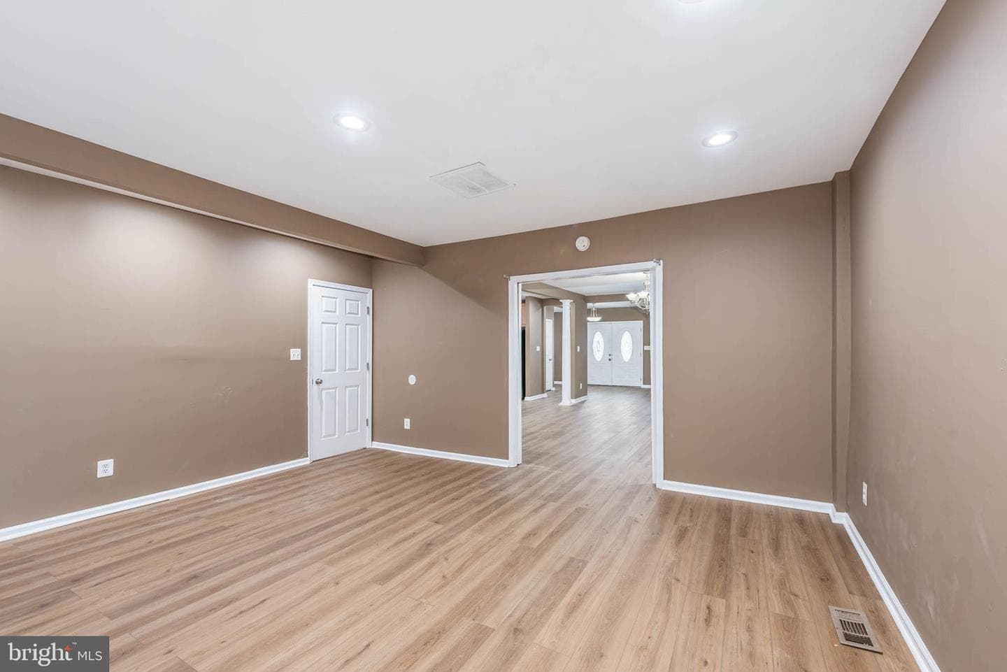 4021 Barrington Road photo 13