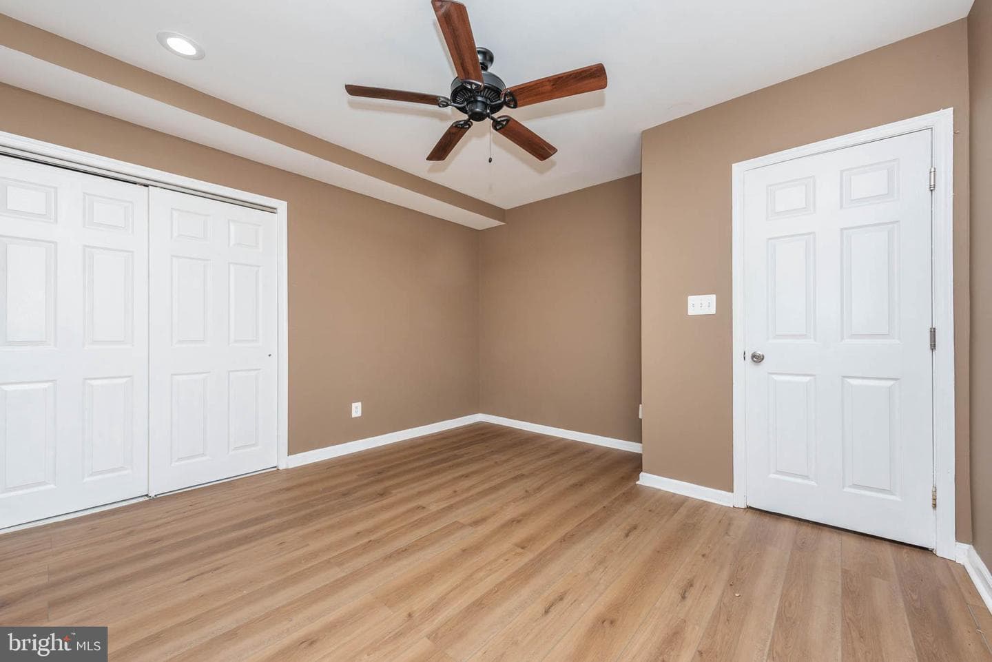 4021 Barrington Road photo 17