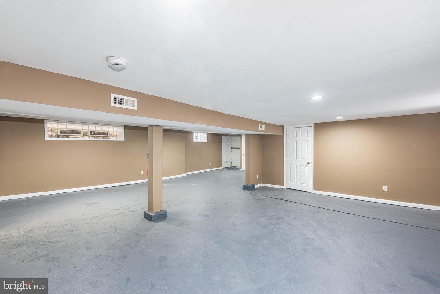 4021 Barrington Road photo 32