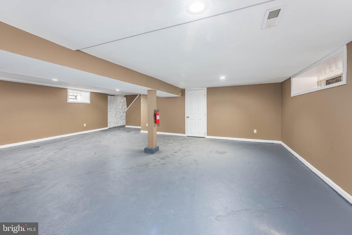 4021 Barrington Road photo 34