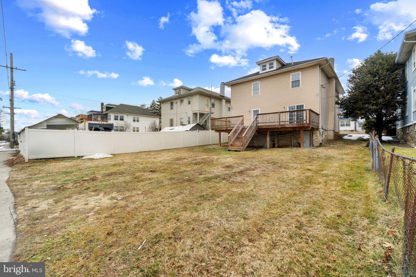 4021 Barrington Road photo 39