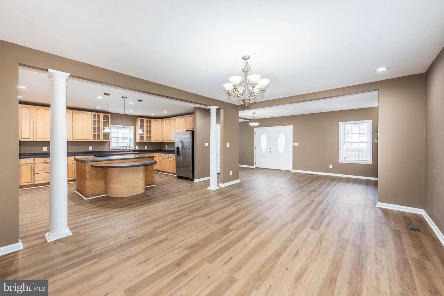 4021 Barrington Road photo 7