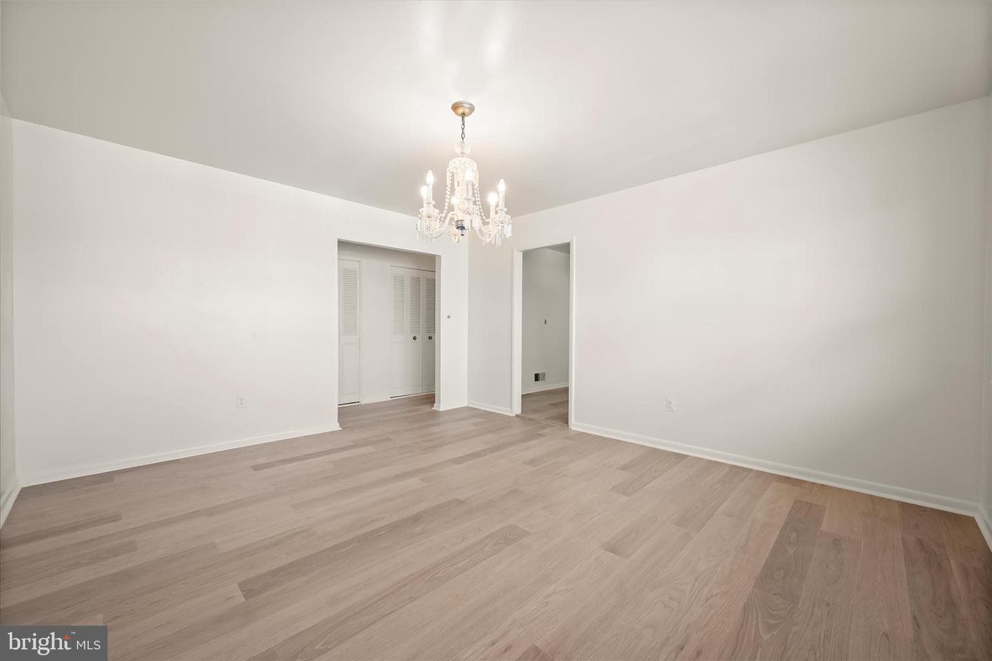 3619 Glengyle Avenue #8c photo 18