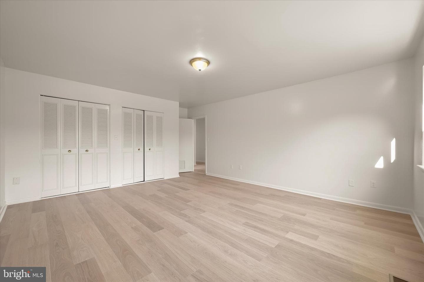 3619 Glengyle Avenue #8c photo 35