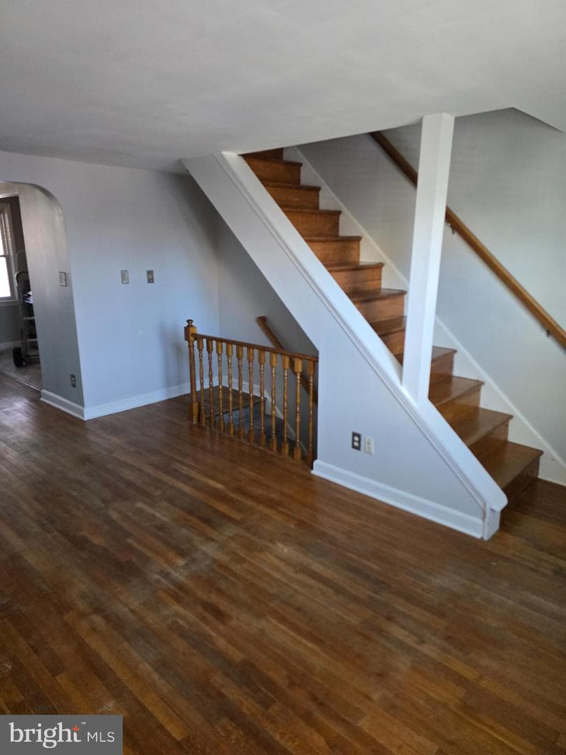 3653 Mactavish Avenue photo 5