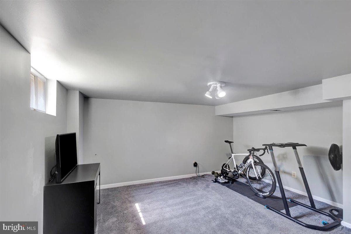 6008 Alta Avenue photo 11