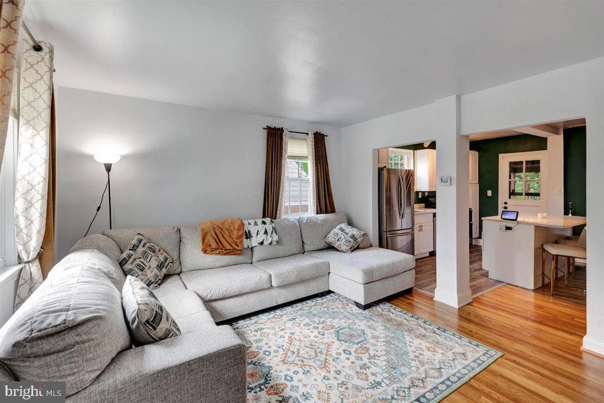 6008 Alta Avenue photo 13
