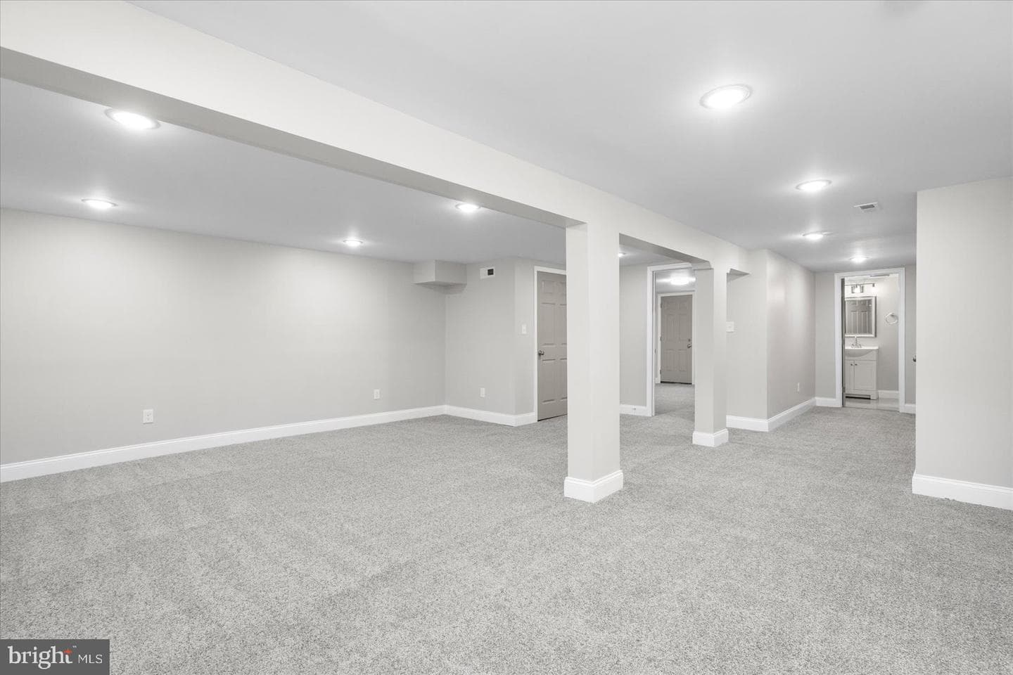 2406 Arunah Avenue photo 15