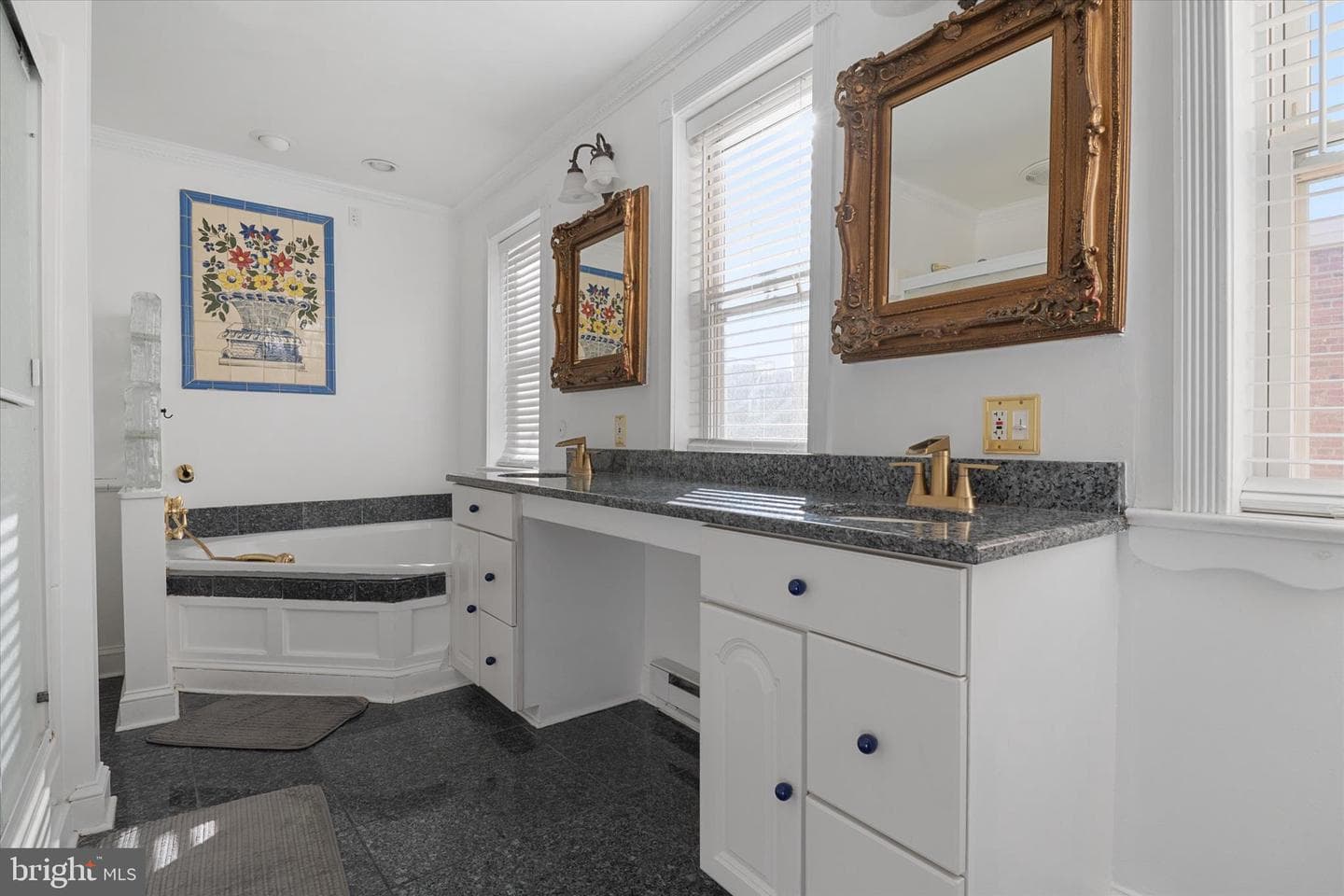 205 S Exeter Street photo 25