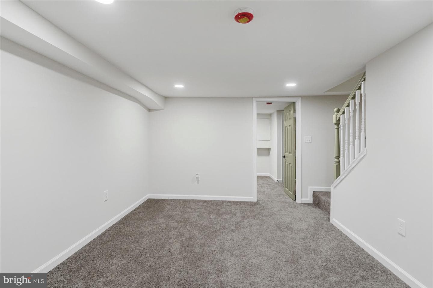 1743 E Federal Street photo 32