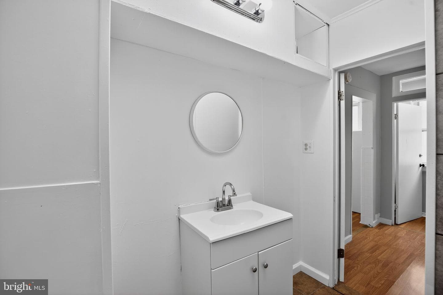 5446 Narcissus Avenue photo 27