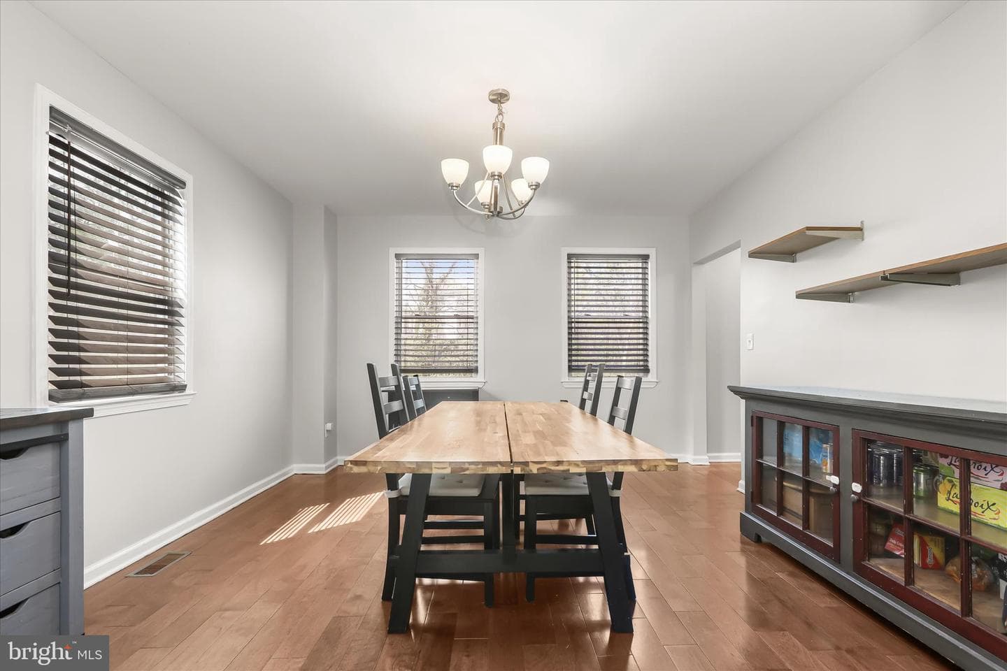 2207 Woodbourne Avenue photo 14