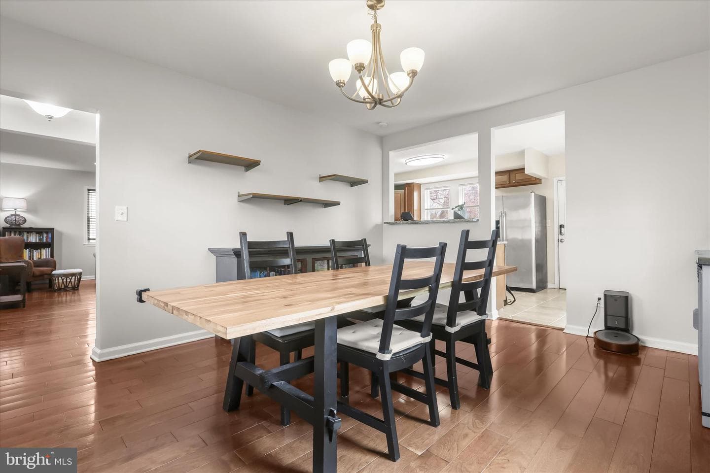 2207 Woodbourne Avenue photo 15