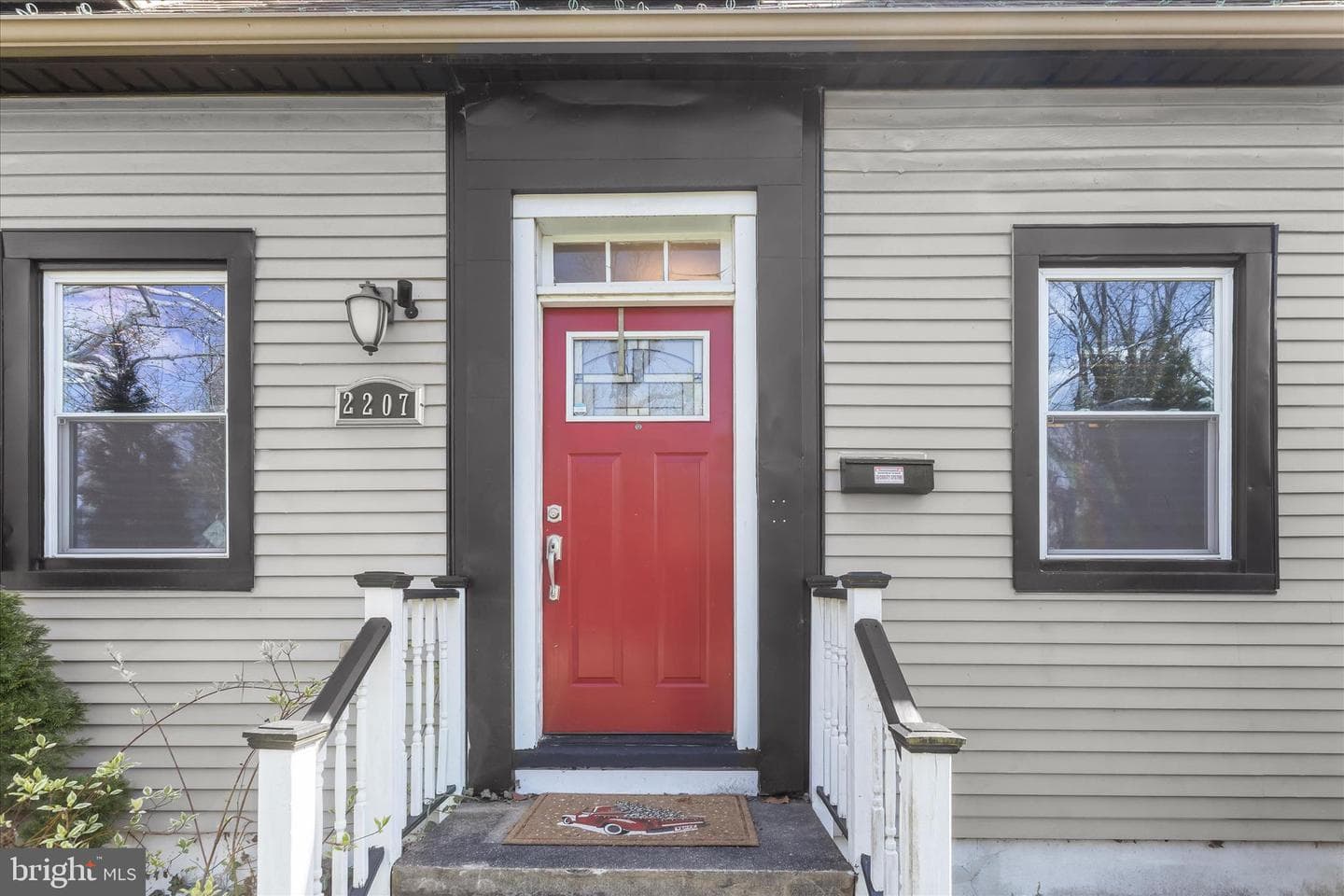 2207 Woodbourne Avenue photo 3