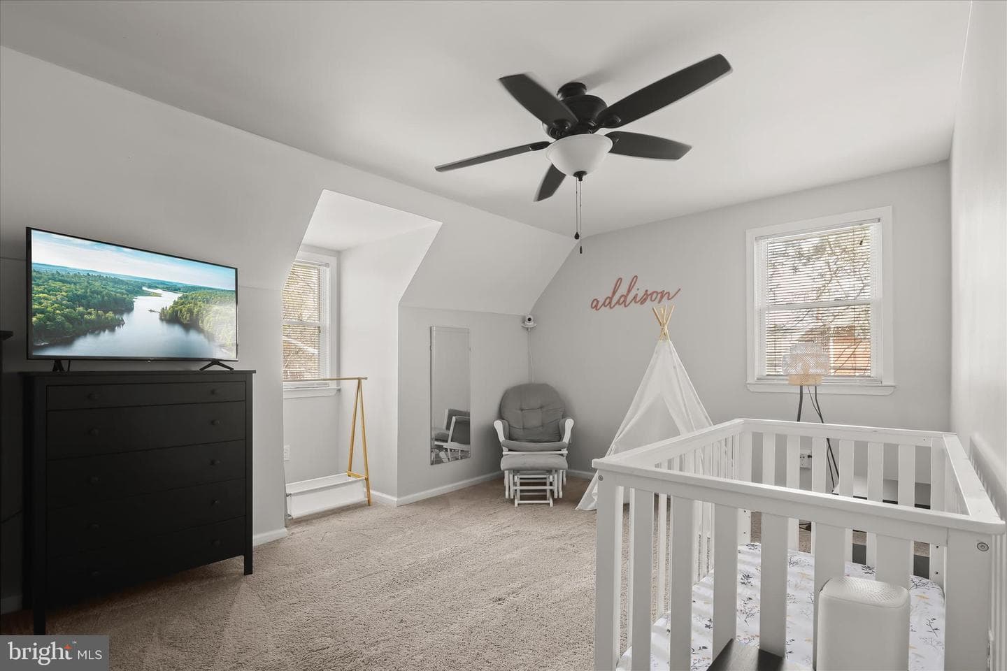 2207 Woodbourne Avenue photo 33