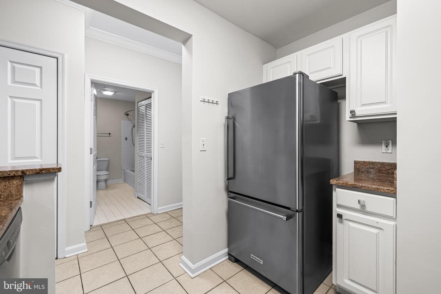 23 Pierside Drive #104 photo 10