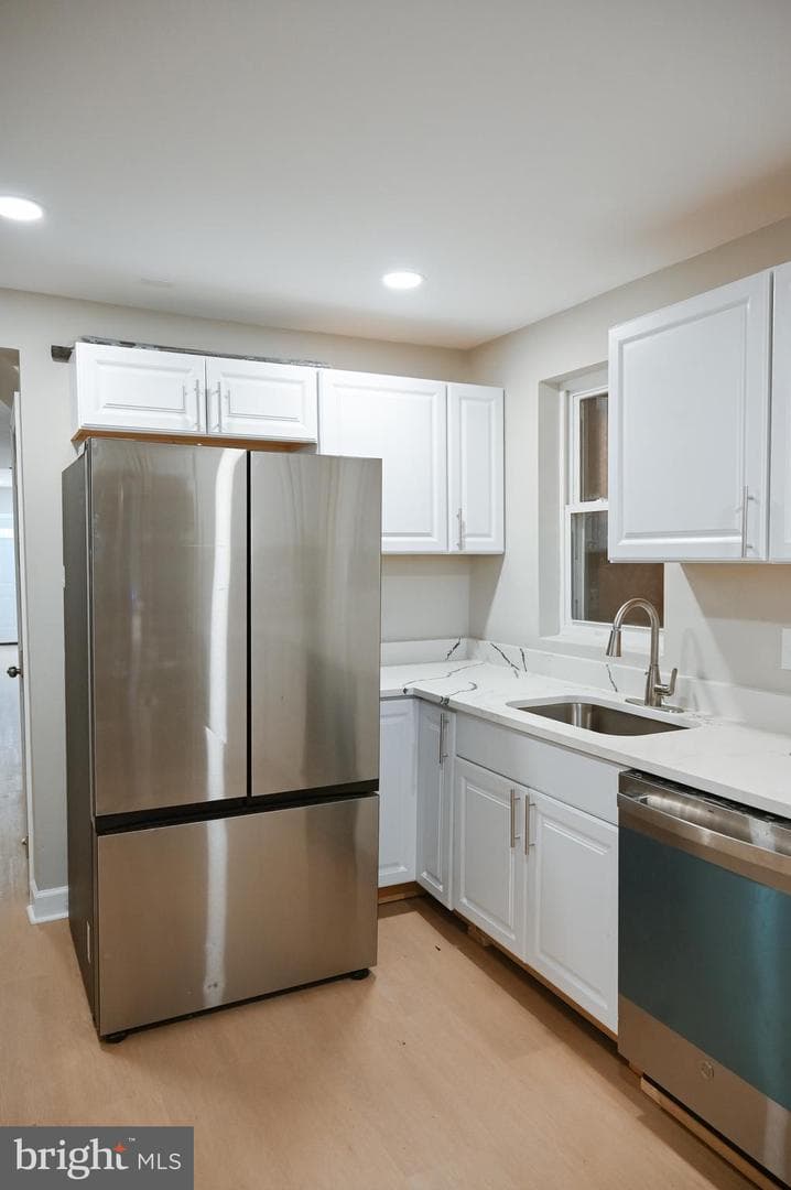 2214 E Fayette Street photo 16