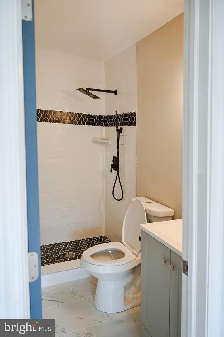 2214 E Fayette Street photo 25
