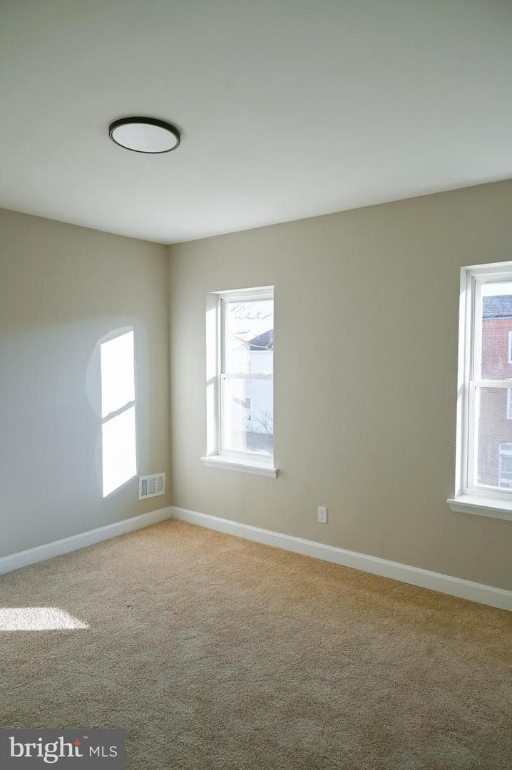 2214 E Fayette Street photo 34