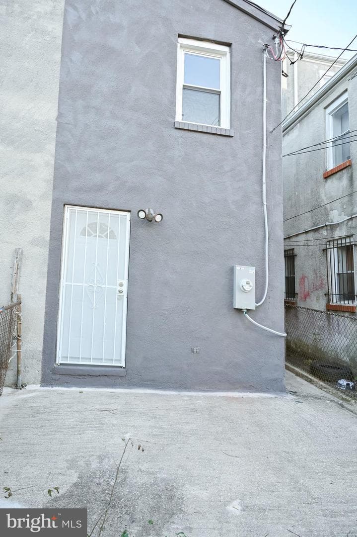 2214 E Fayette Street photo 39