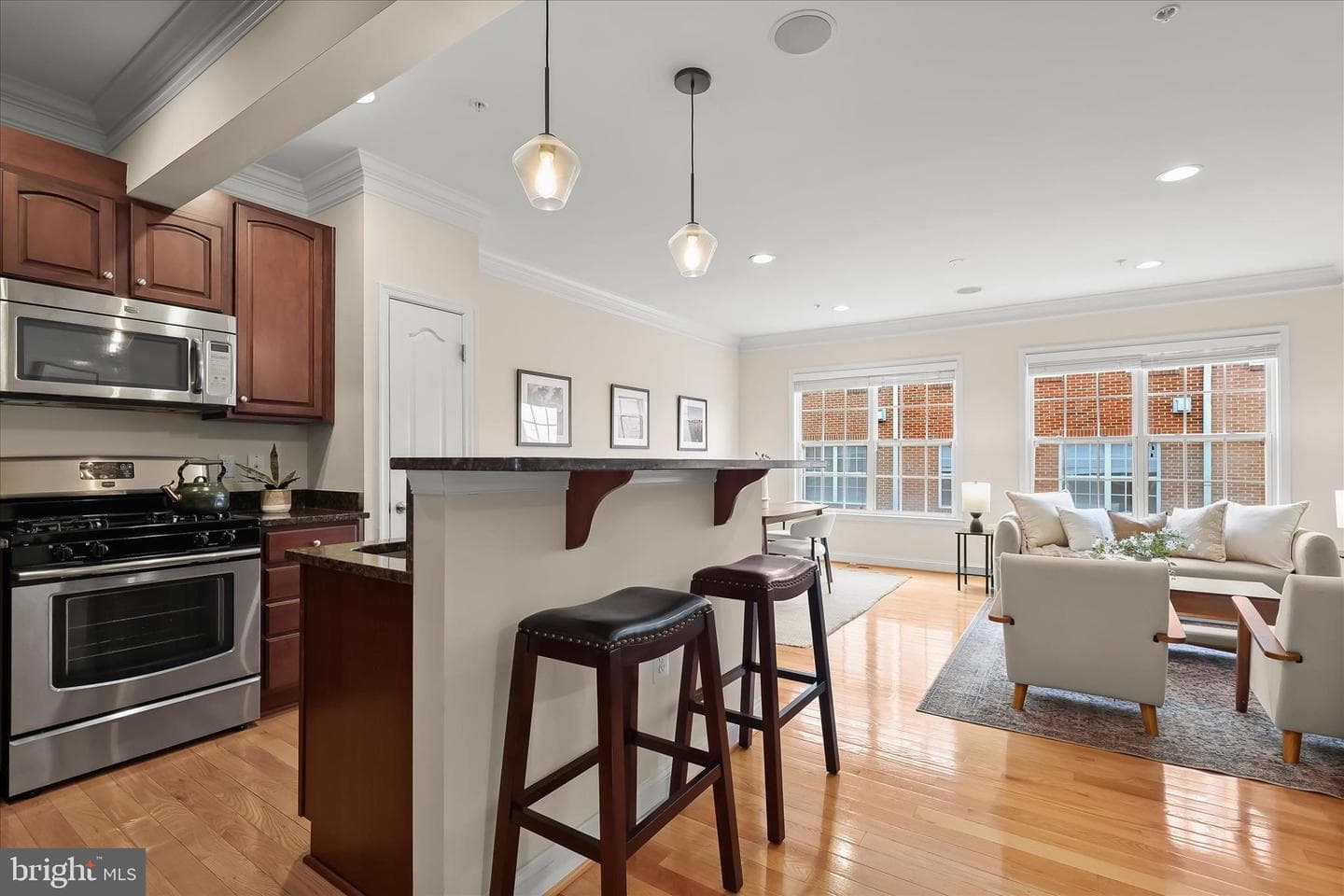 3303 Fait Avenue photo 10