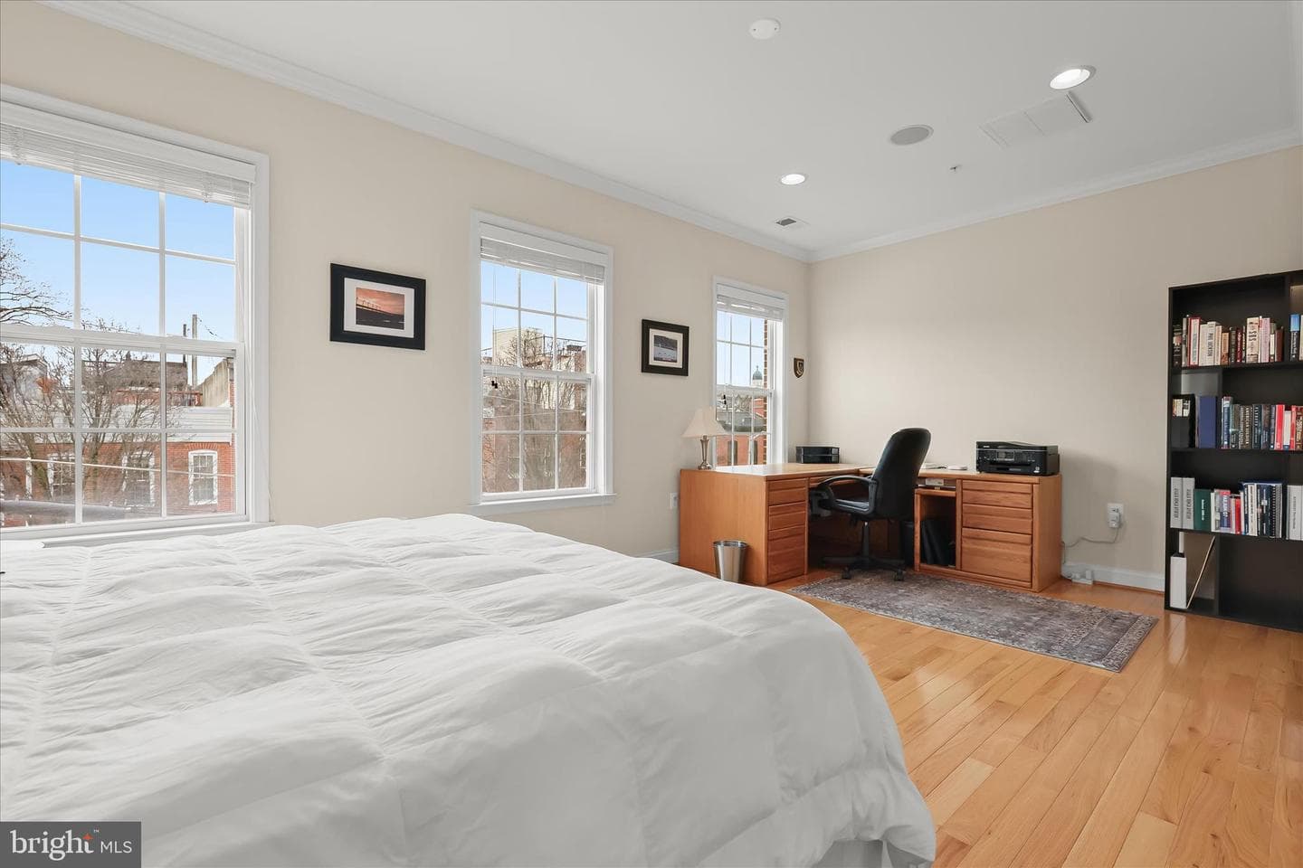 3303 Fait Avenue photo 33