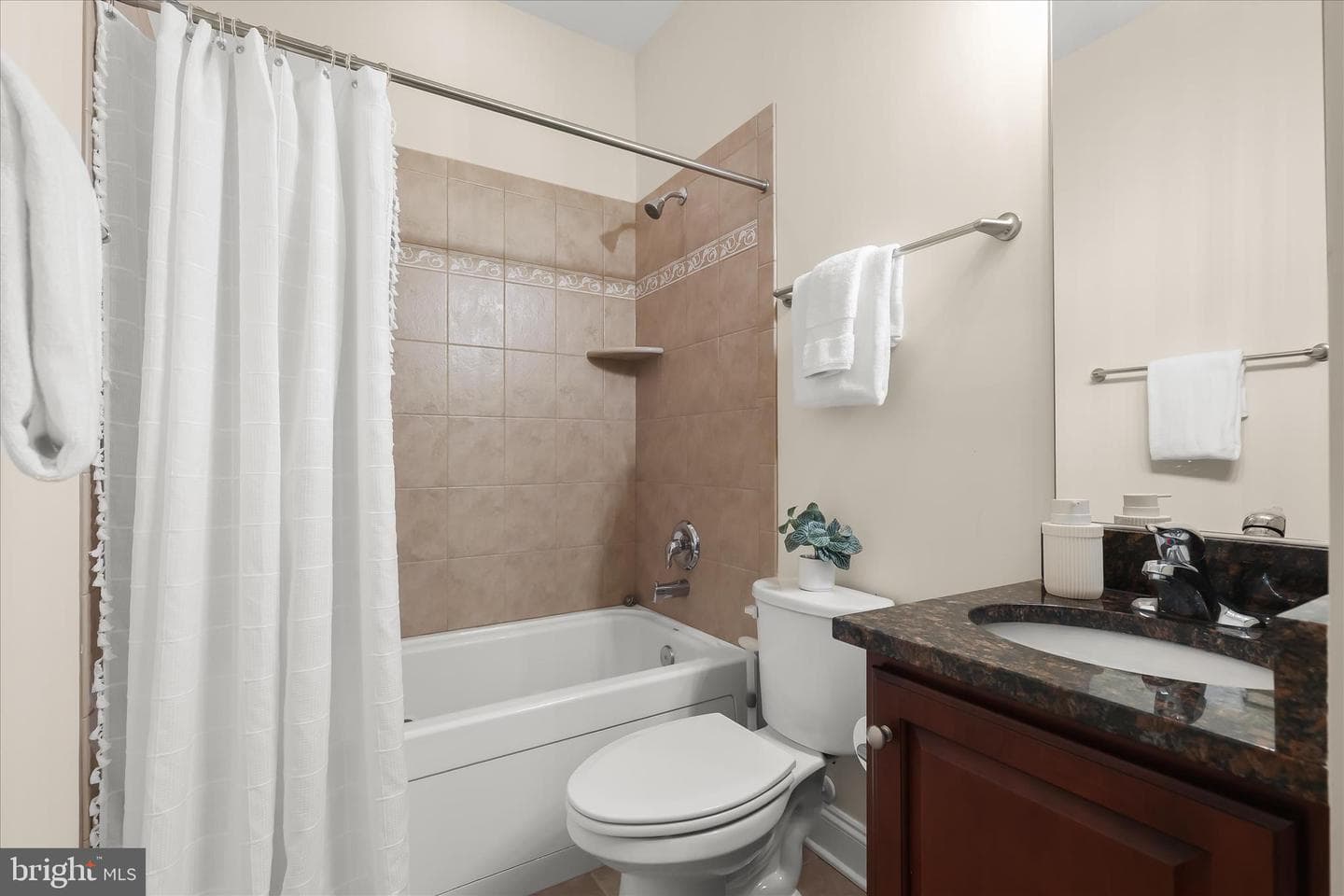 3303 Fait Avenue photo 35