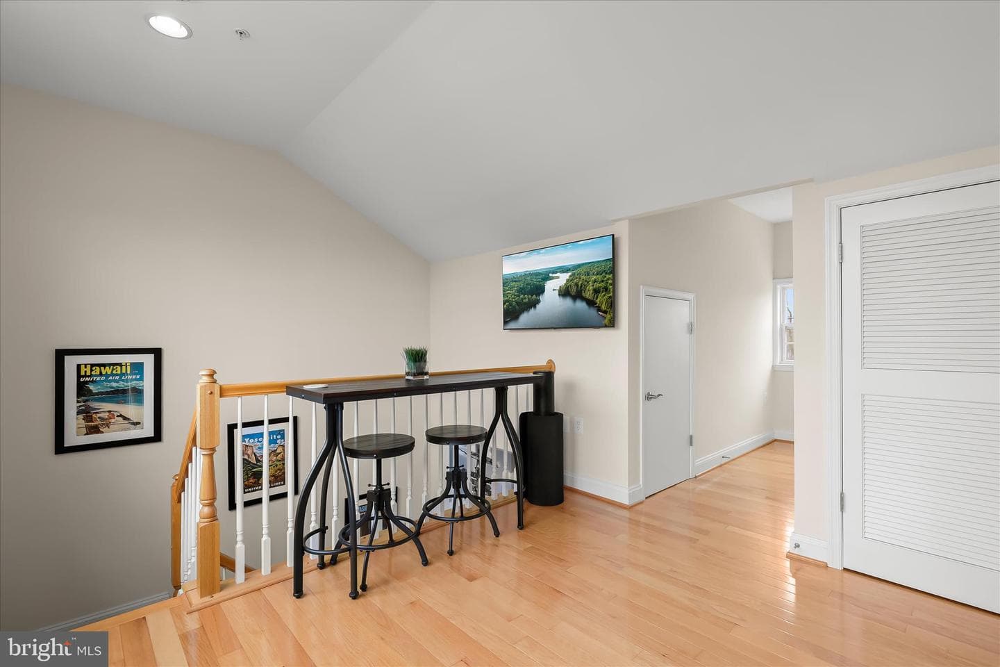 3303 Fait Avenue photo 37