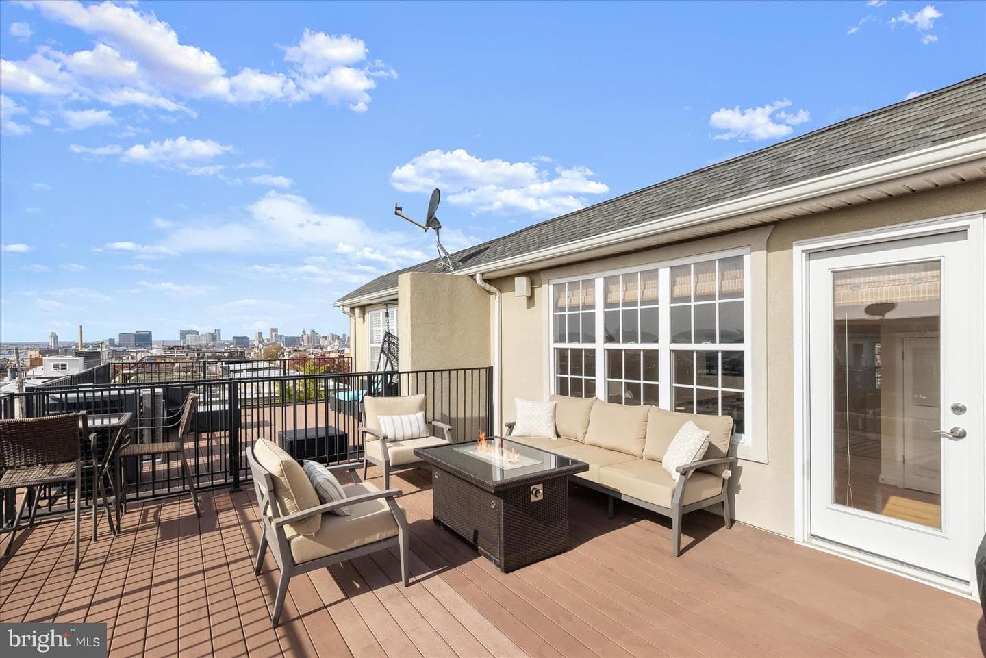 3303 Fait Avenue photo 41