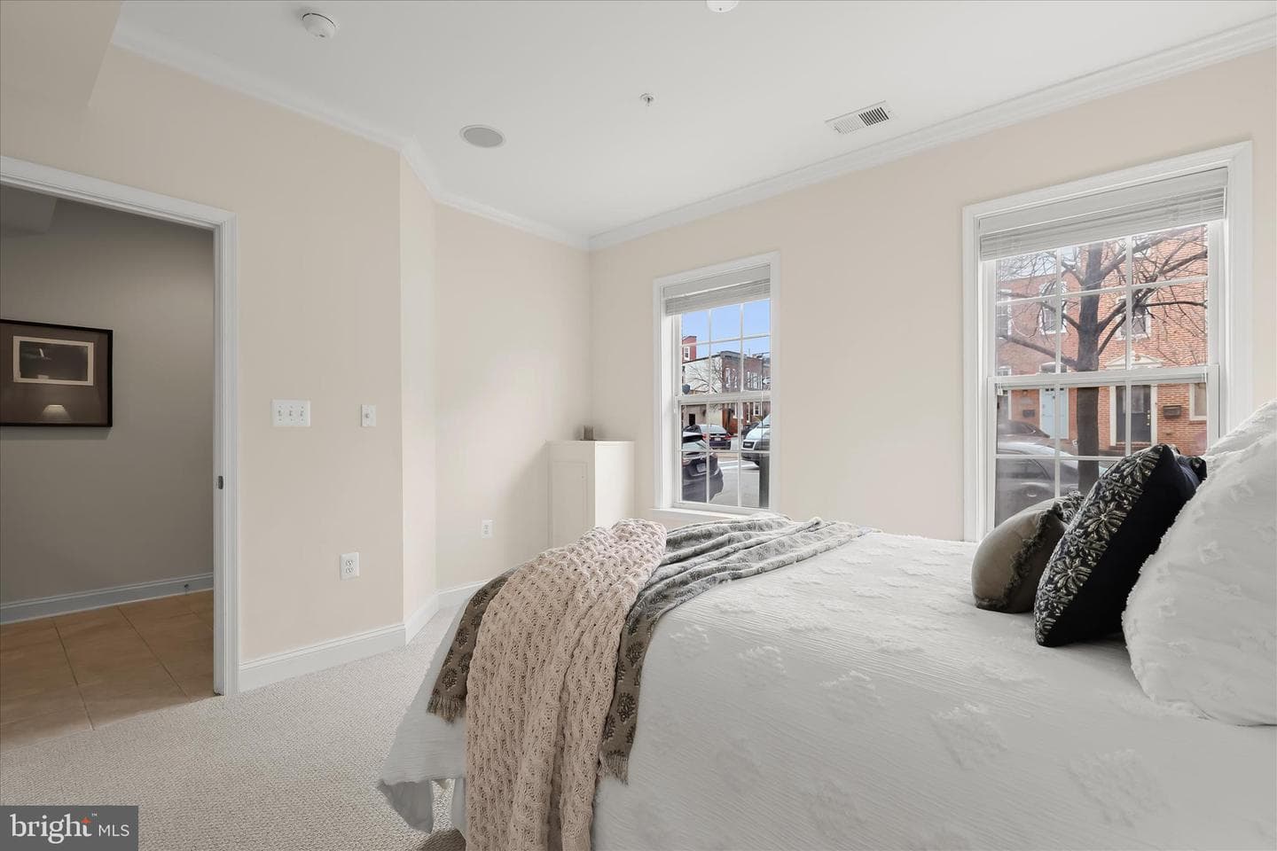 3303 Fait Avenue photo 7