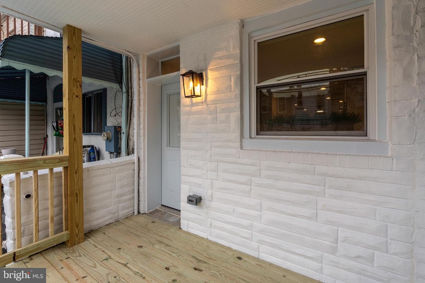 1352 Andre Street photo 43
