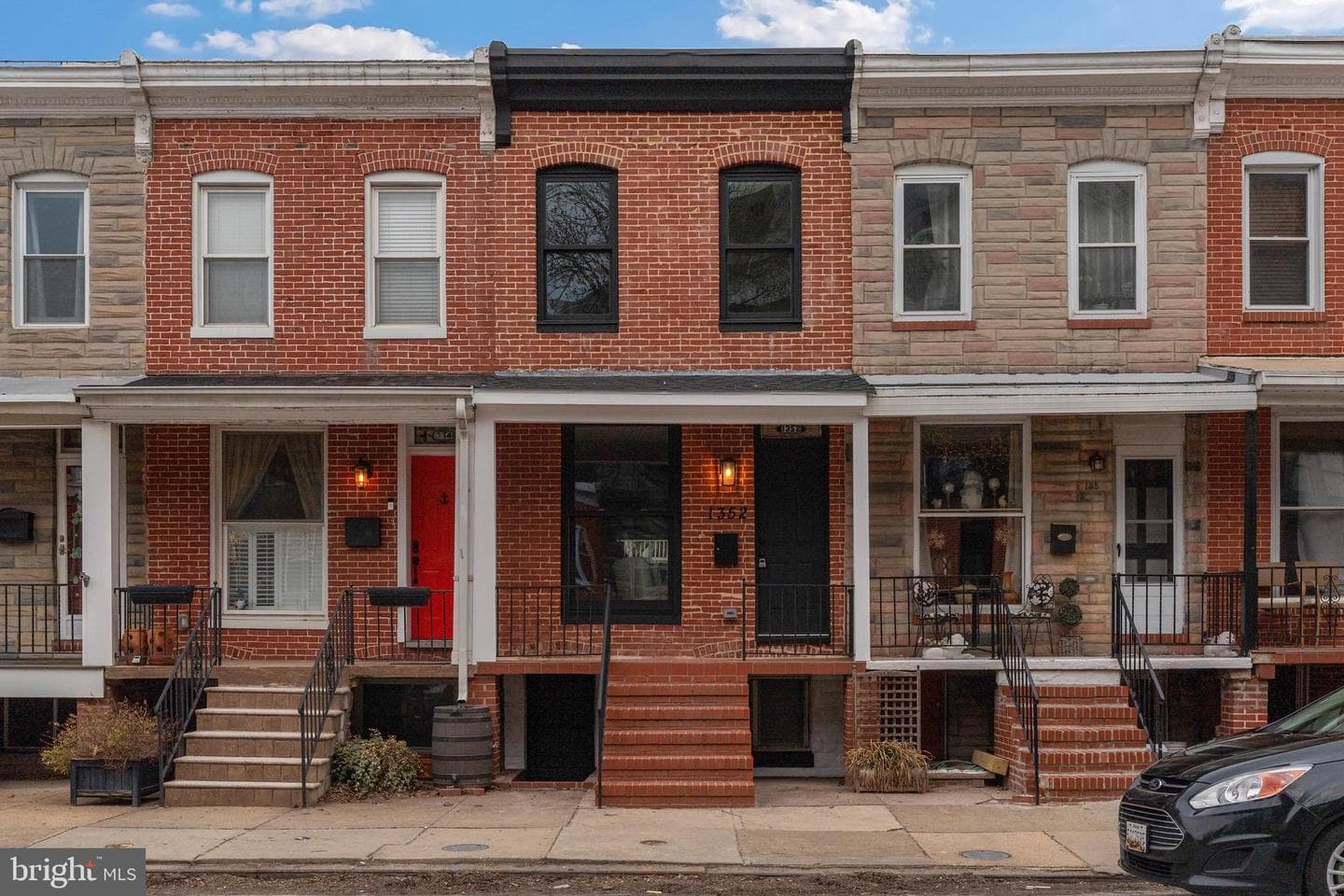 1352 Andre Street photo 46
