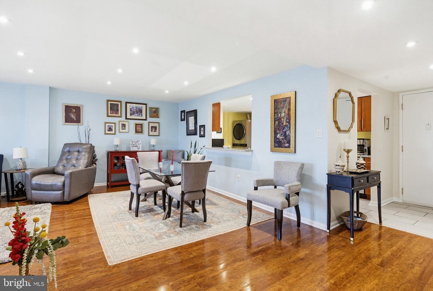 1040 Deer Ridge Drive #208 photo 13