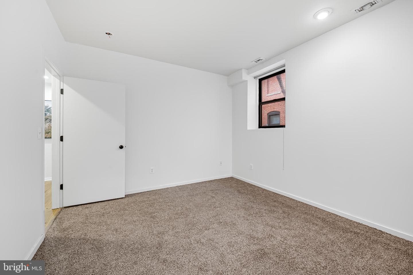 1211 Light Street #103 photo 15