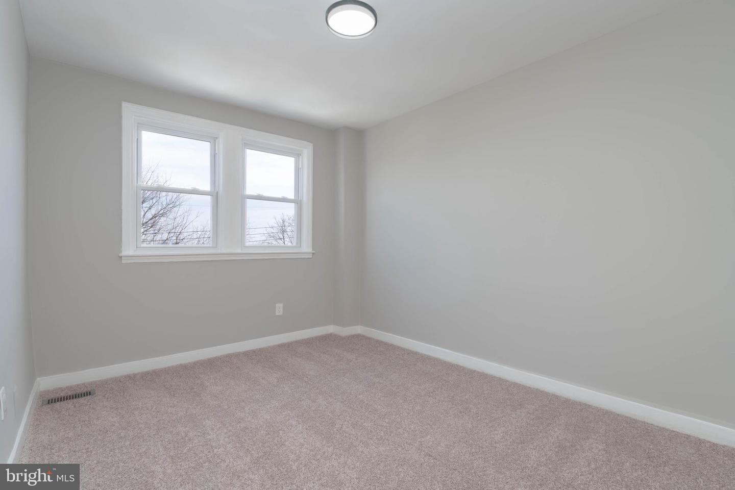 209 Mount Holly Street photo 26
