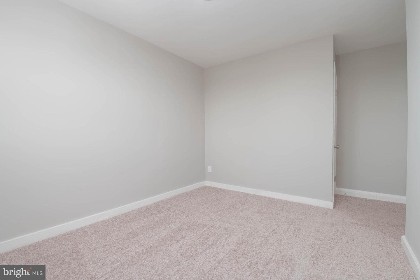 209 Mount Holly Street photo 28