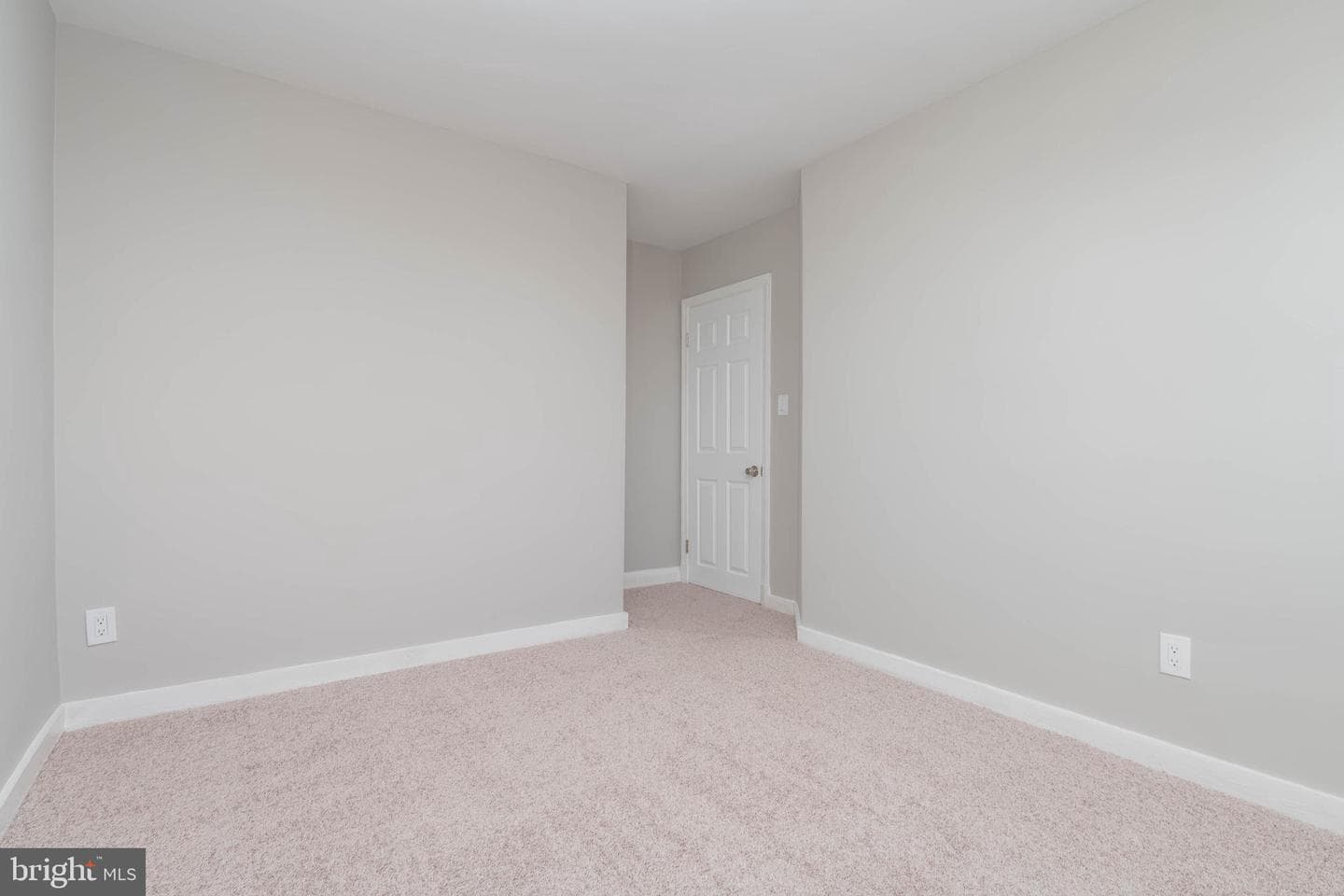 209 Mount Holly Street photo 29