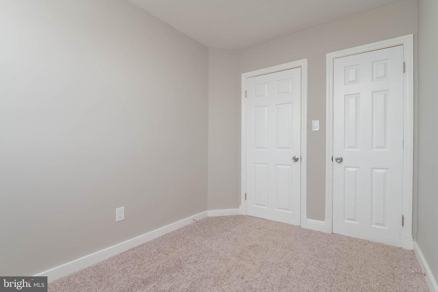209 Mount Holly Street photo 31