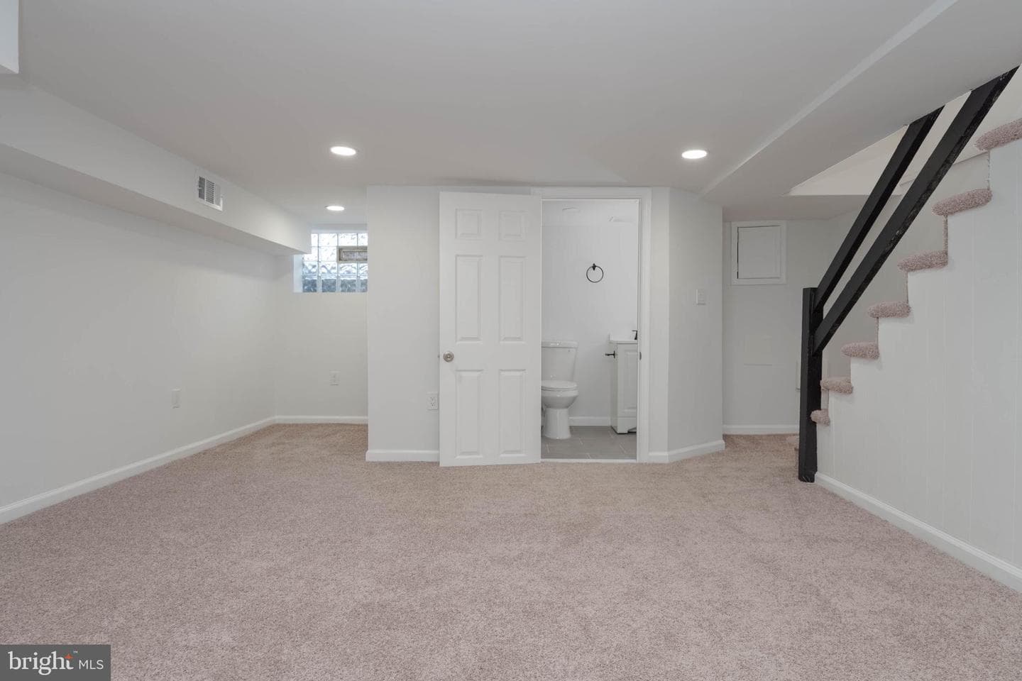 209 Mount Holly Street photo 42