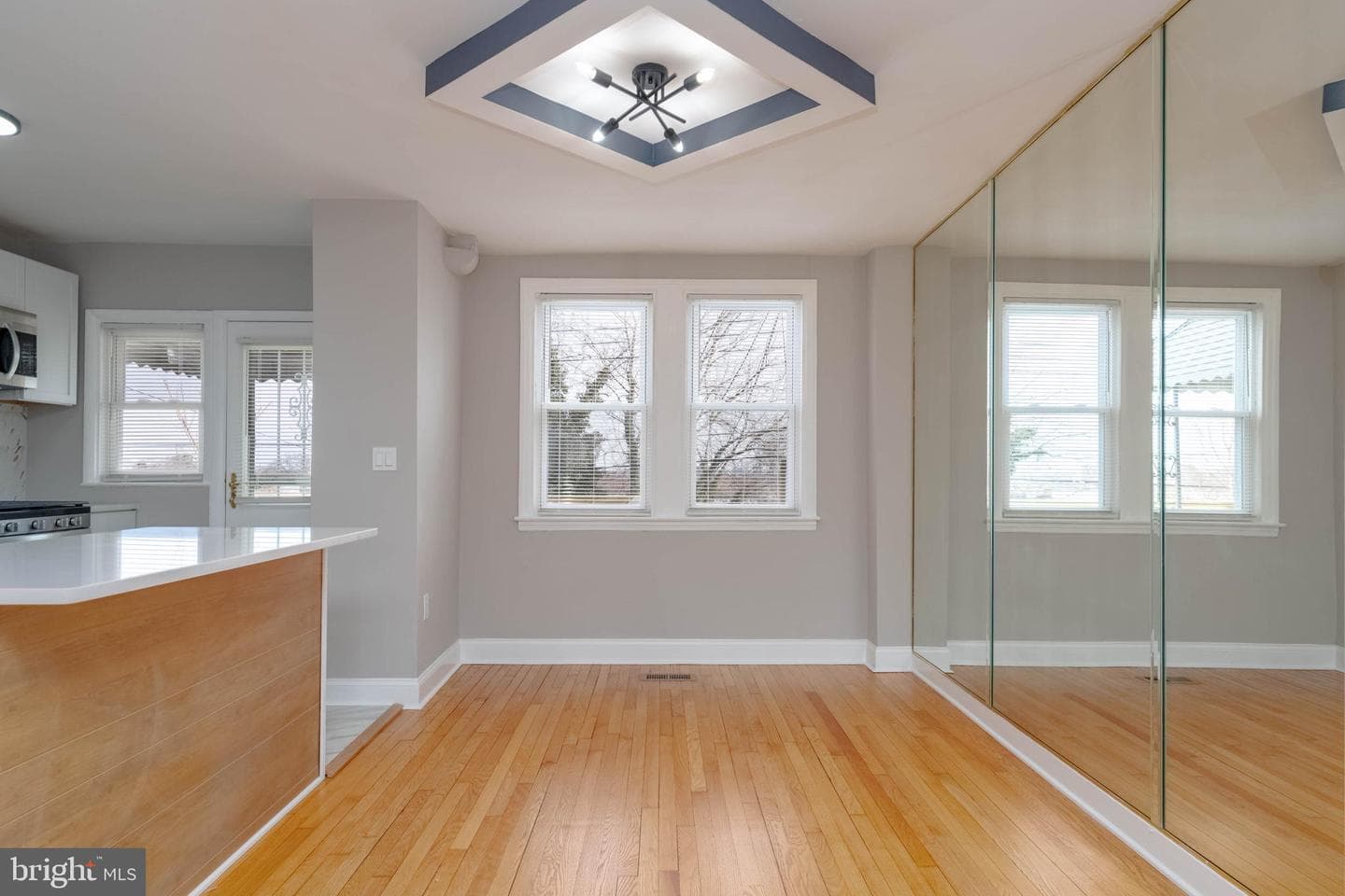 209 Mount Holly Street photo 9