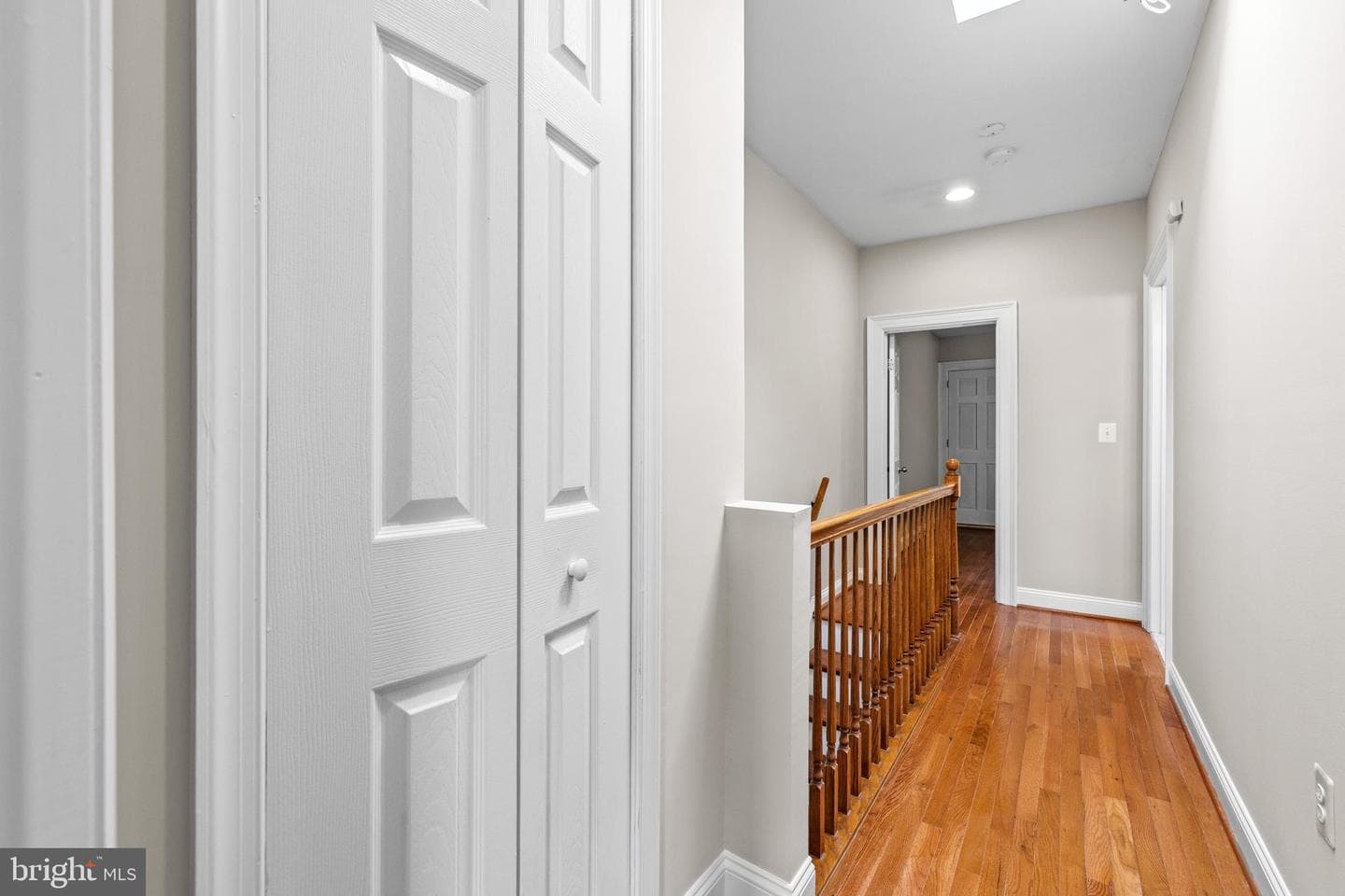3702 Foster Avenue photo 16