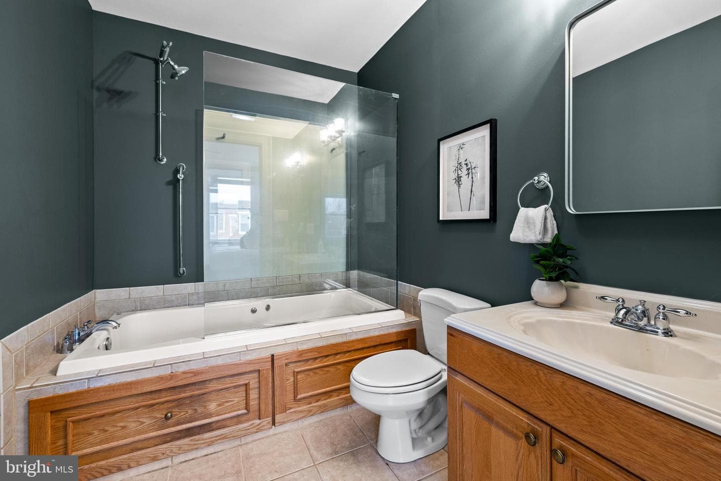 3702 Foster Avenue photo 20